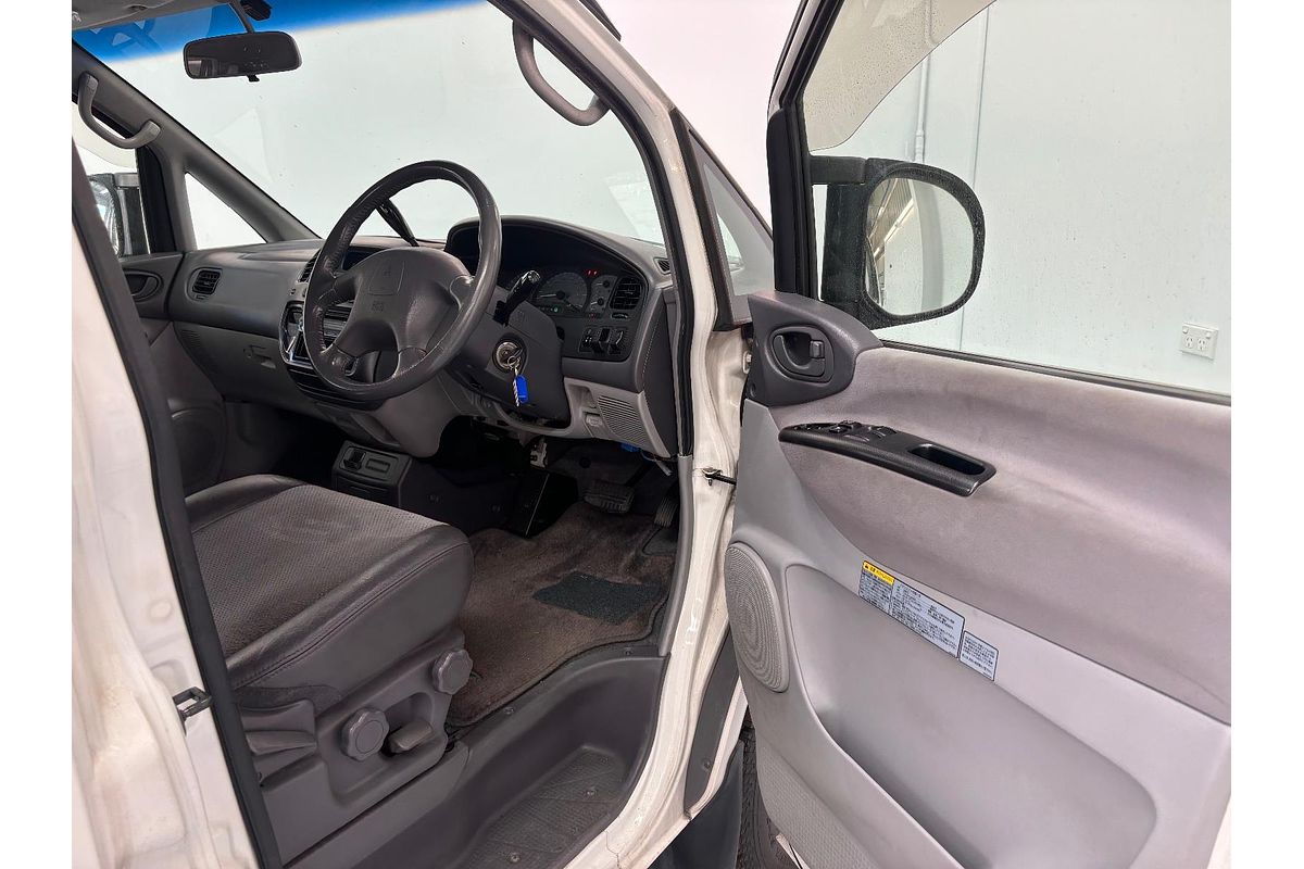 2005 Mitsubishi DELICA SPACE GEAR CHAMONIX 4WD