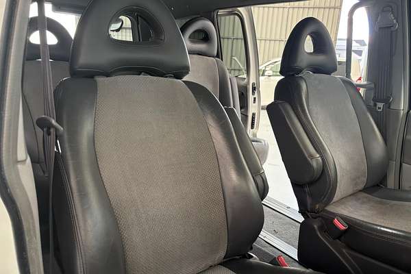 2005 Mitsubishi DELICA SPACE GEAR CHAMONIX 4WD