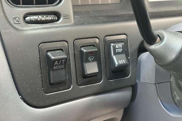 2005 Mitsubishi DELICA SPACE GEAR CHAMONIX 4WD