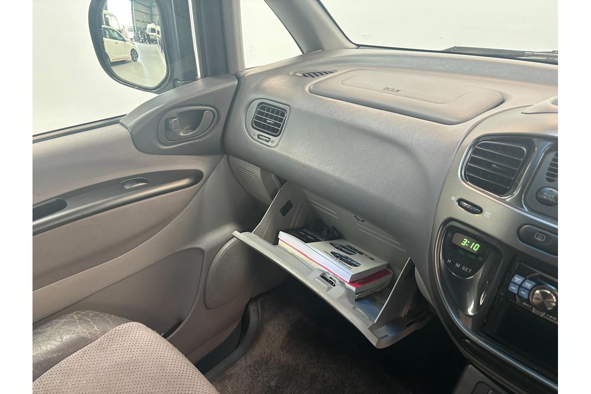 2005 Mitsubishi DELICA SPACE GEAR CHAMONIX 4WD