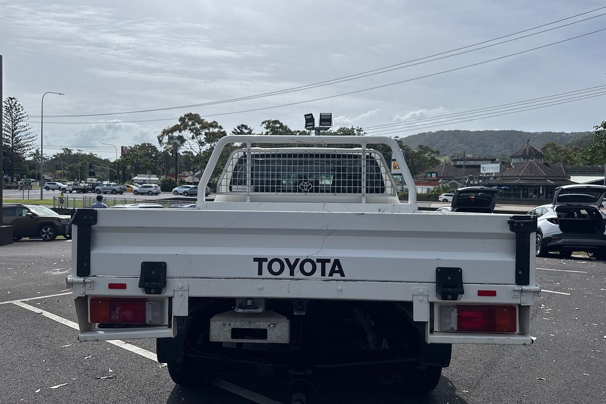 2020 Toyota Hilux SR GUN126R 4X4