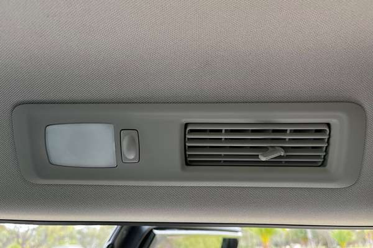 2024 Nissan Pathfinder ST-L R53