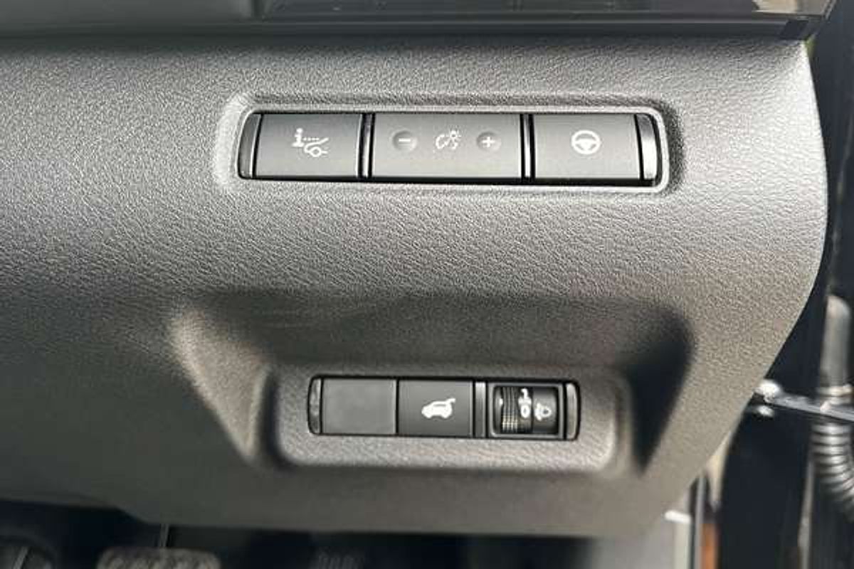 2024 Nissan Pathfinder ST-L R53