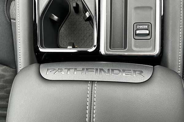2024 Nissan Pathfinder ST-L R53