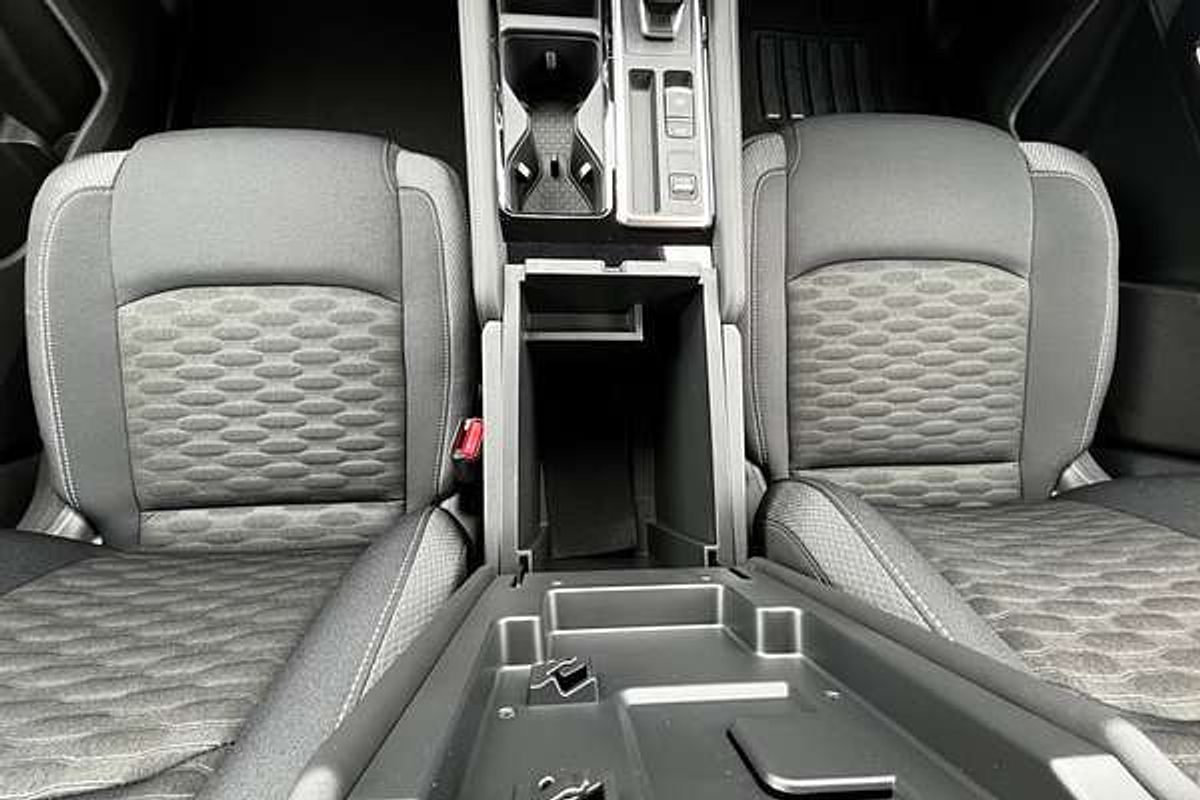 2024 Nissan Pathfinder ST-L R53