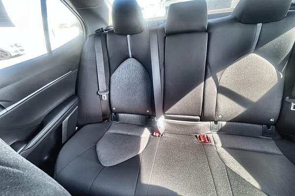 2022 Toyota Camry Ascent Sport AXVH70R