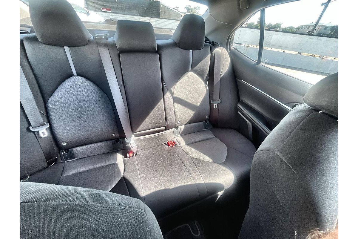 2022 Toyota Camry Ascent Sport AXVH70R