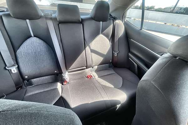 2022 Toyota Camry Ascent Sport AXVH70R