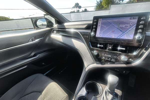 2022 Toyota Camry Ascent Sport AXVH70R