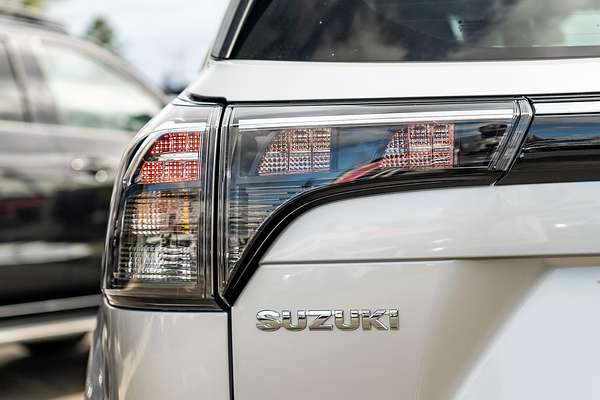 2023 Suzuki S-Cross ALLGRIP Prestige JYB