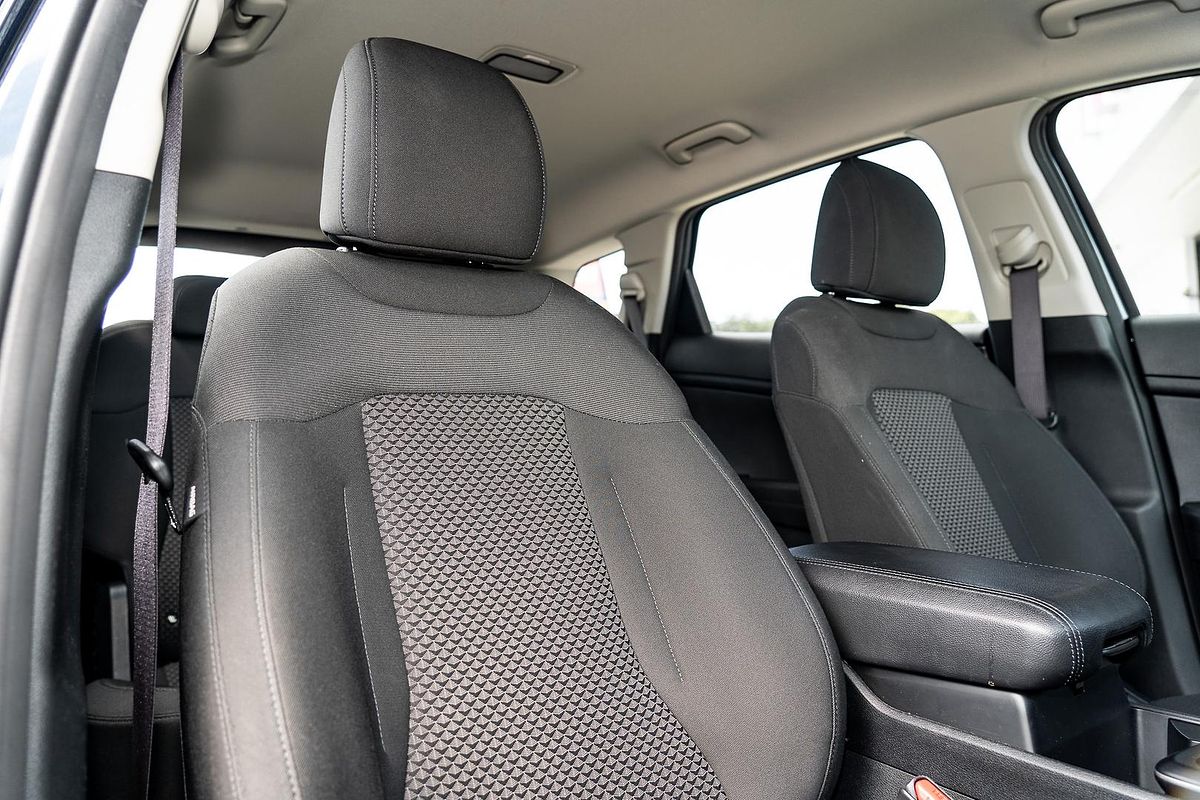 2022 Kia Sportage S NQ5