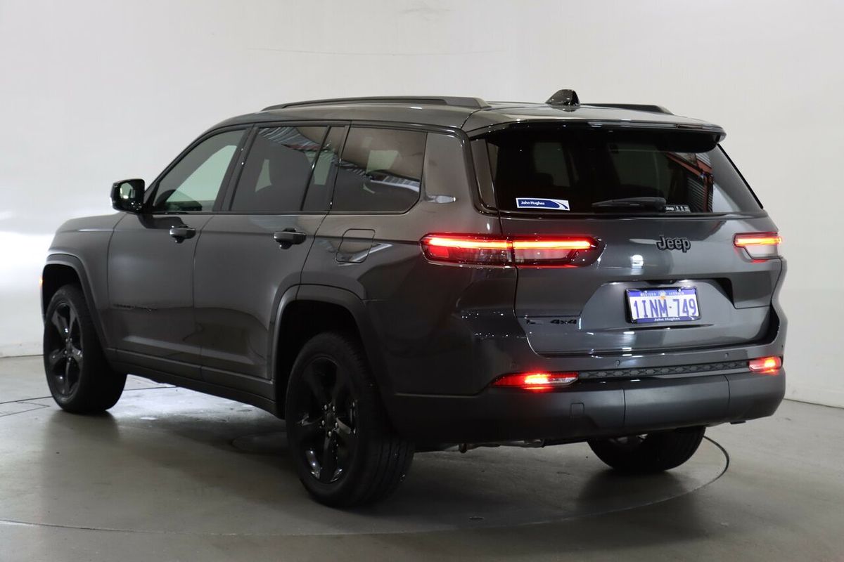 2023 Jeep Grand Cherokee Night Eagle WL
