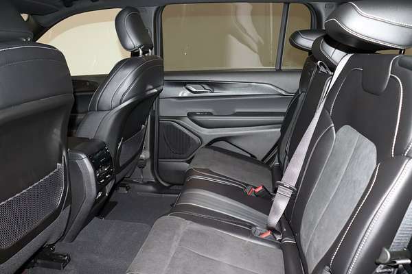 2023 Jeep Grand Cherokee Night Eagle WL