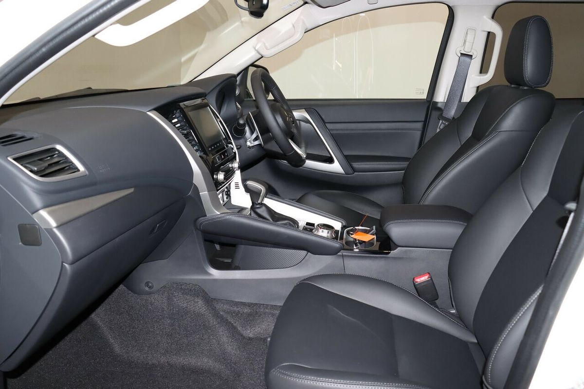 2024 Mitsubishi Pajero Sport GLS QG