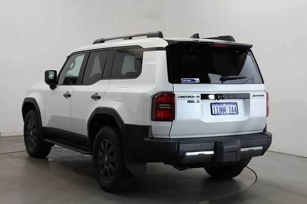 2024 Toyota Landcruiser Prado Altitude GDJ251R
