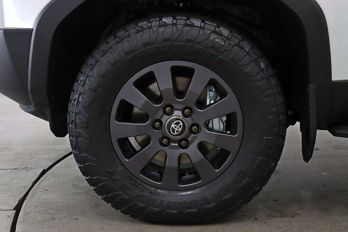 2024 Toyota Landcruiser Prado Altitude GDJ251R