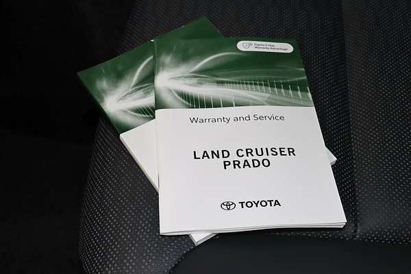 2024 Toyota Landcruiser Prado Altitude GDJ251R
