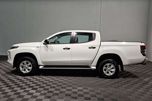 2020 Mitsubishi Triton GLX+ MR 4X4
