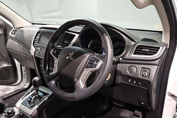 2020 Mitsubishi Triton GLX+ MR 4X4