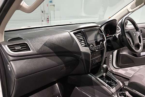 2020 Mitsubishi Triton GLX+ MR 4X4