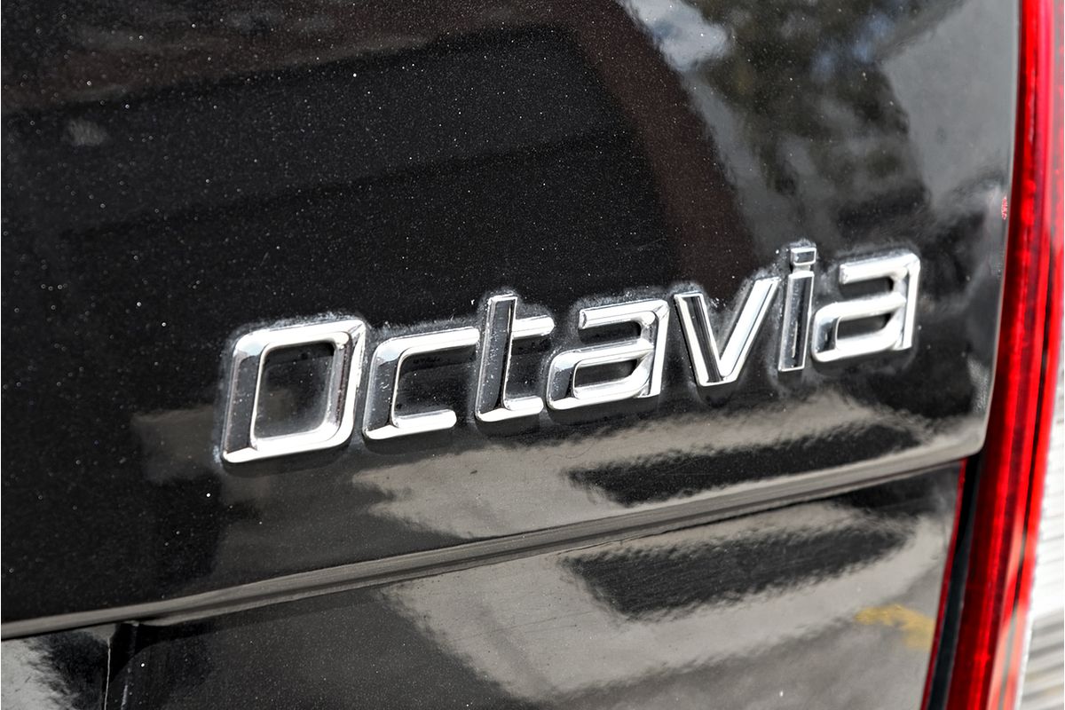 2010 SKODA Octavia 1Z