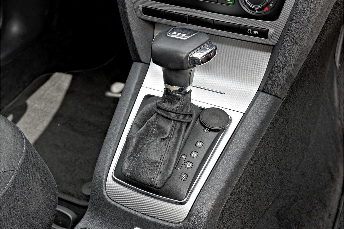 2010 SKODA Octavia 1Z