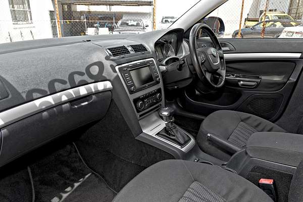 2010 SKODA Octavia 1Z