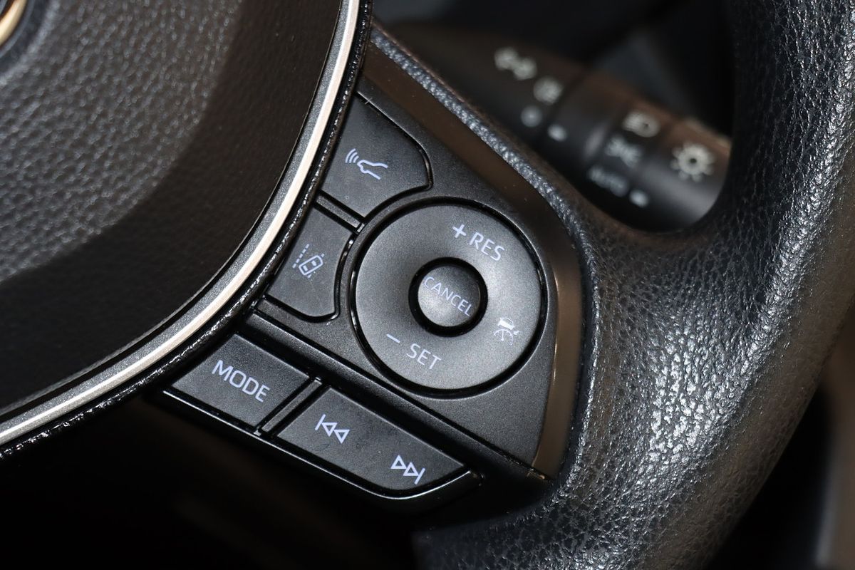 2020 Toyota Corolla Ascent Sport Hybrid ZWE211R