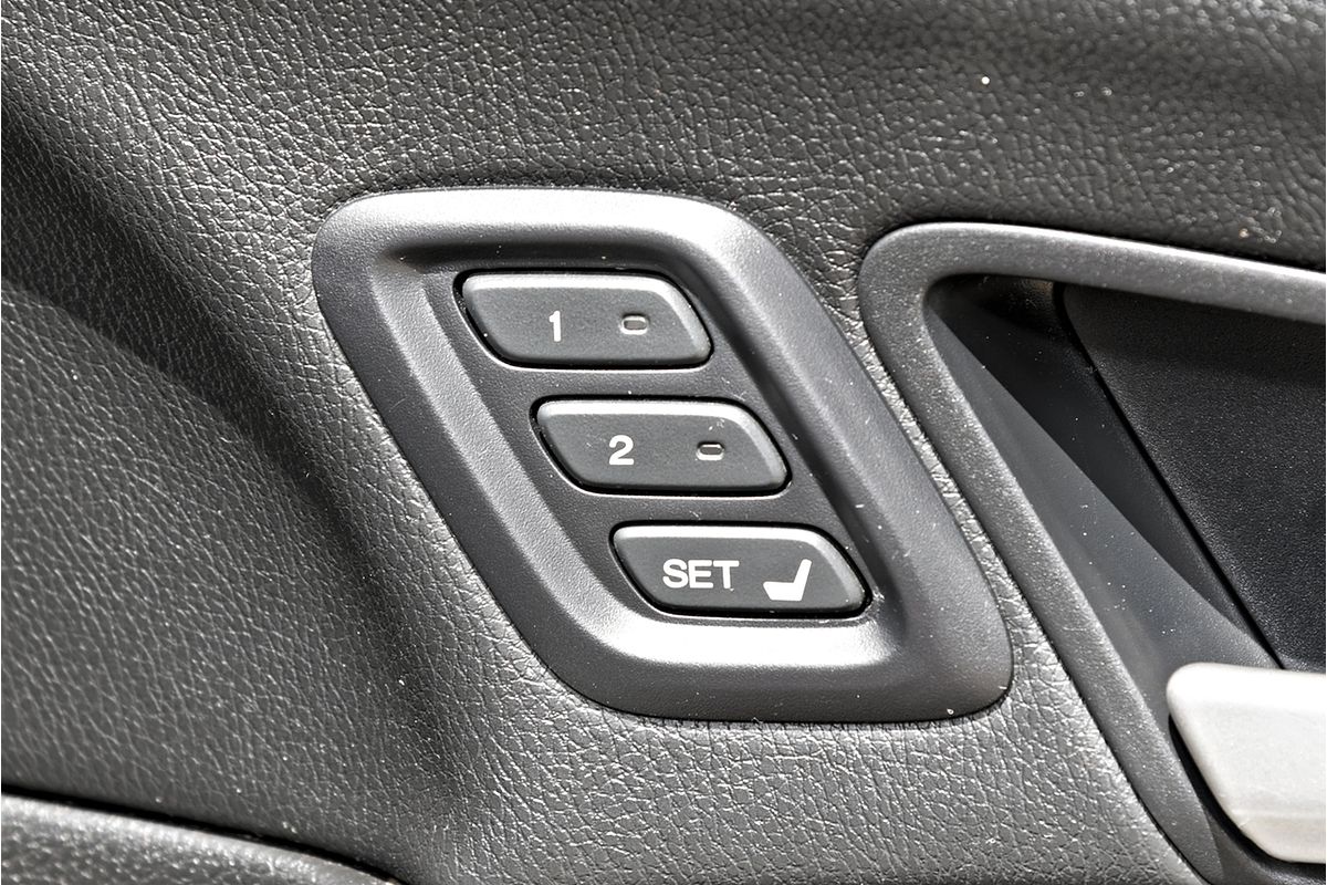 2010 Honda Accord V6 Luxury 8th Gen