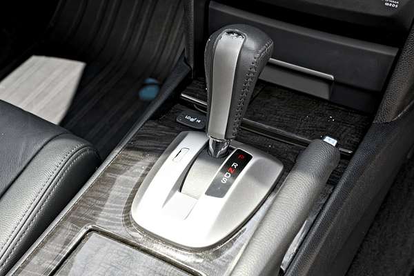 2010 Honda Accord V6 Luxury 8th Gen