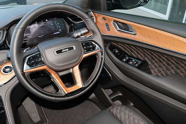 2023 Jeep Grand Cherokee Summit Reserve 4xe WL