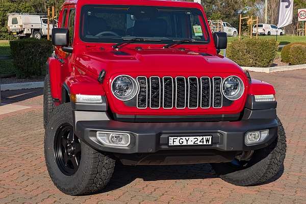 2024 Jeep Wrangler Unlimited Overland JL