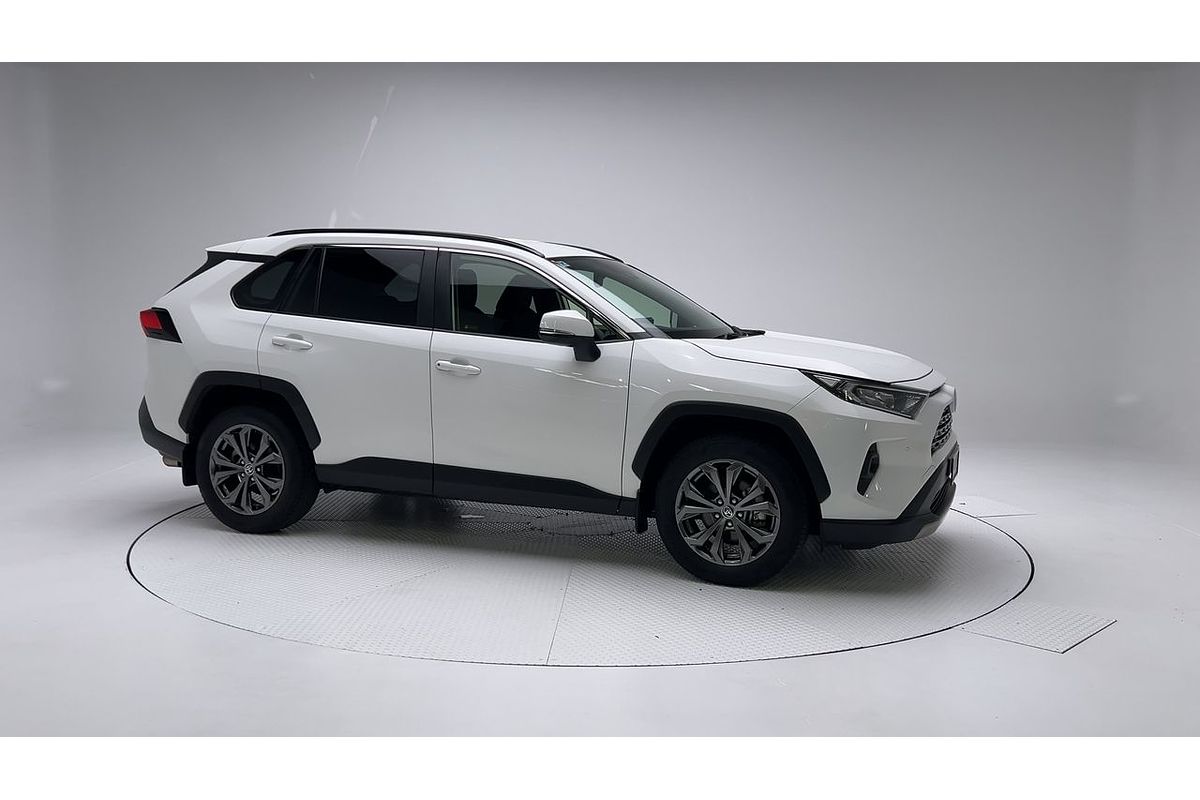 2022 Toyota RAV4 GXL MXAA52R