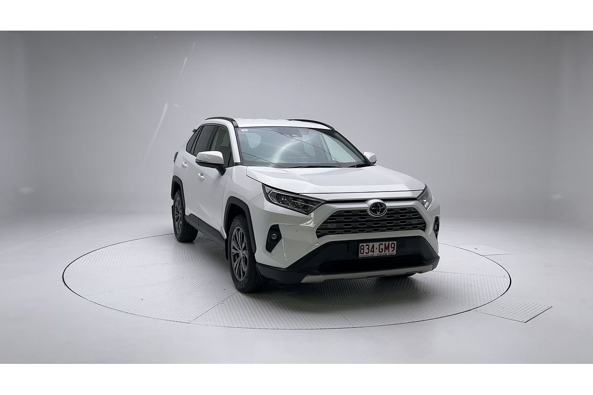 2022 Toyota RAV4 GXL MXAA52R