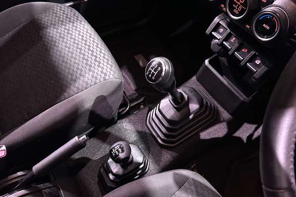 2019 Suzuki Jimny GLX GJ