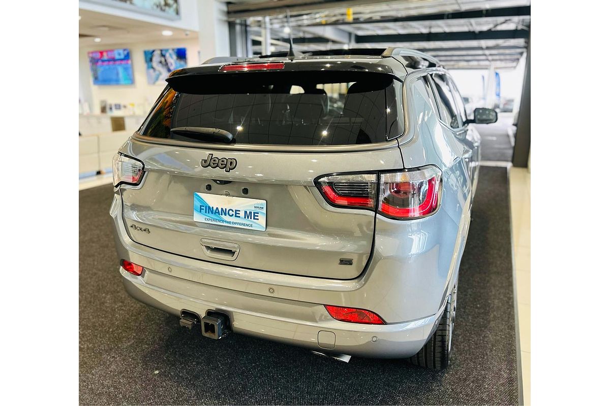 2021 Jeep Compass S-Limited M6
