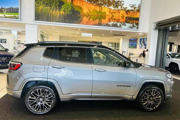 2021 Jeep Compass S-Limited M6
