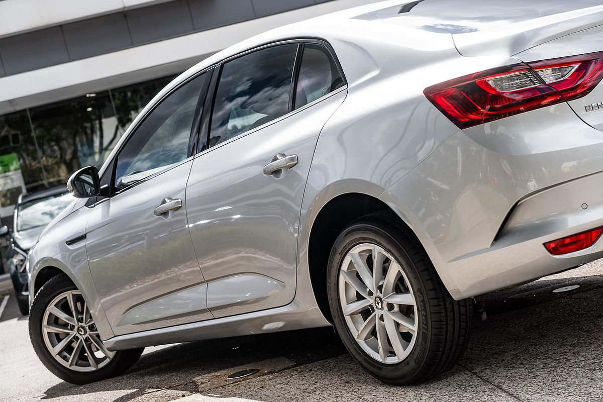 2018 Renault Megane Zen LFF