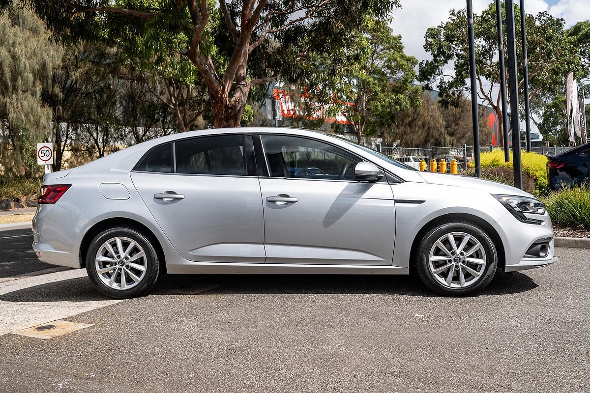 2018 Renault Megane Zen LFF
