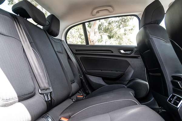 2018 Renault Megane Zen LFF