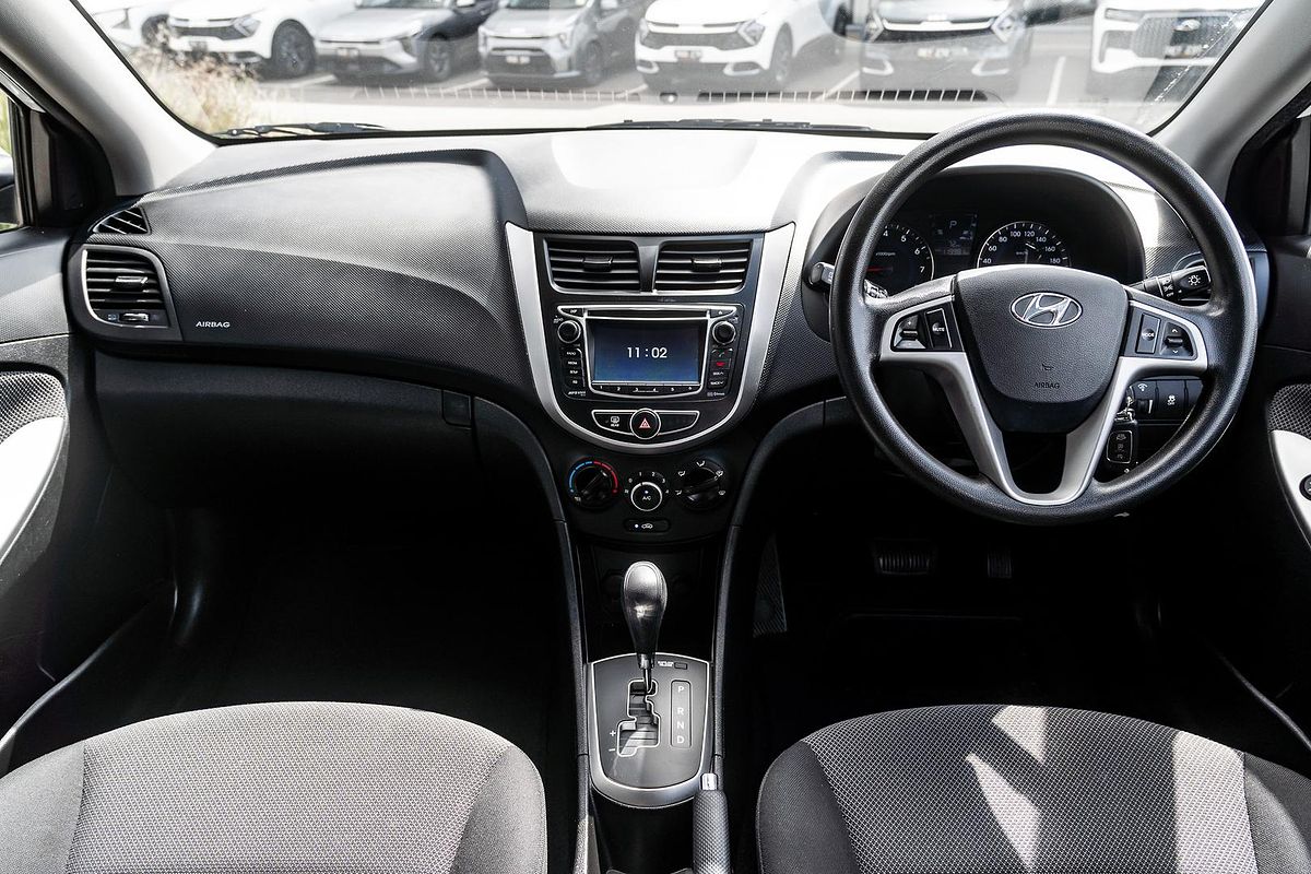 2014 Hyundai Accent Active RB2