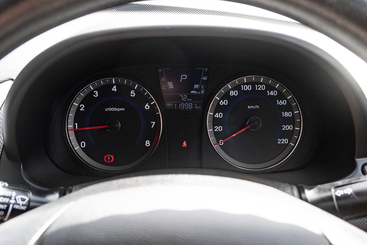 2014 Hyundai Accent Active RB2