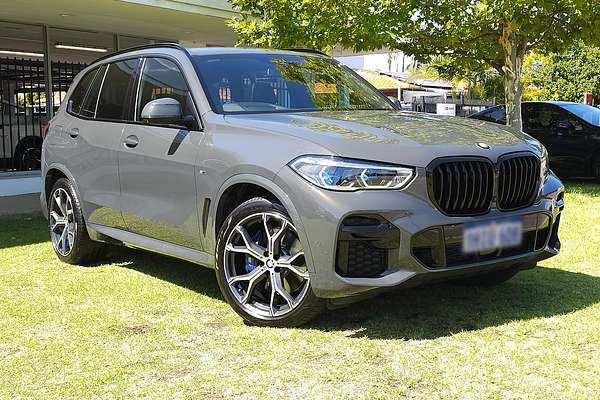2022 BMW X5 xDrive30d M Sport G05