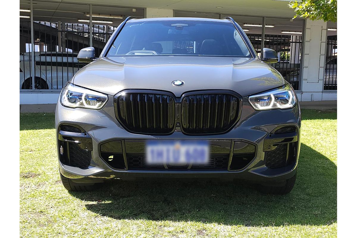 2022 BMW X5 xDrive30d M Sport G05