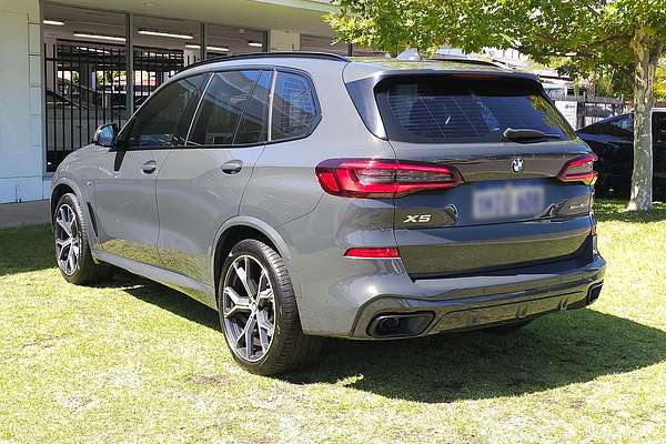 2022 BMW X5 xDrive30d M Sport G05