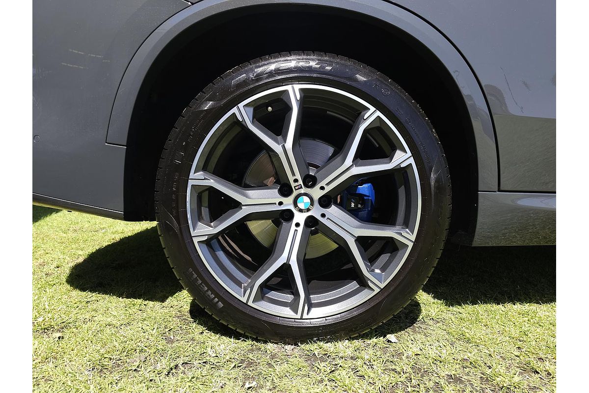 2022 BMW X5 xDrive30d M Sport G05