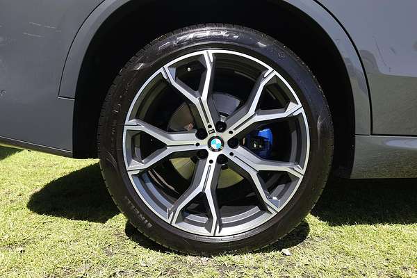 2022 BMW X5 xDrive30d M Sport G05