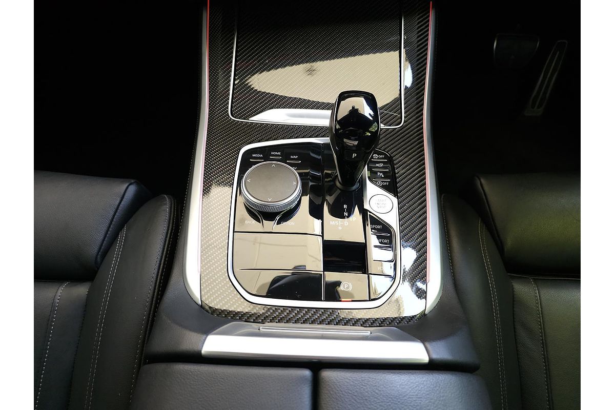 2022 BMW X5 xDrive30d M Sport G05