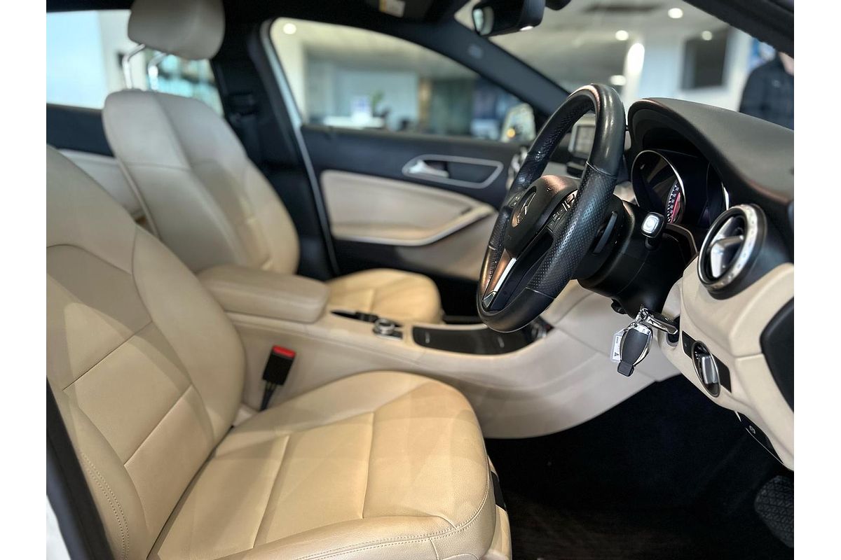 2014 Mercedes-Benz GLA-Class GLA200 CDI X156
