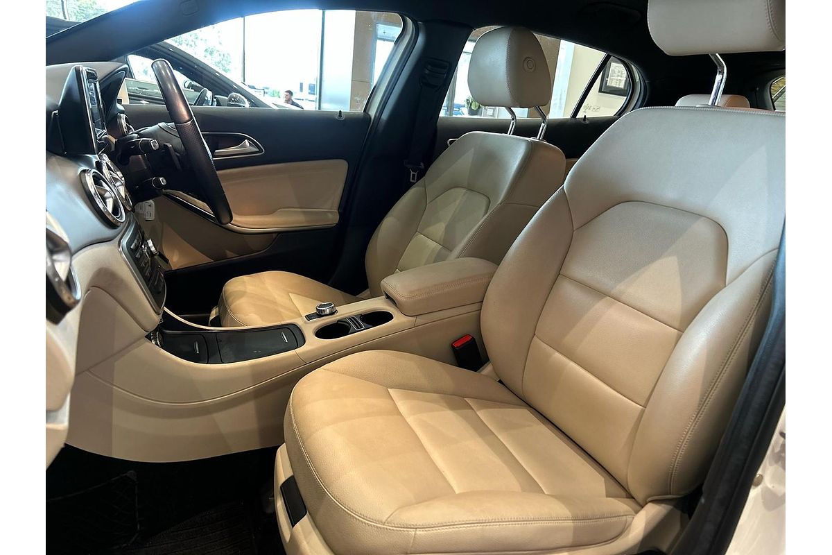 2014 Mercedes-Benz GLA-Class GLA200 CDI X156